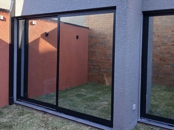 Garanta conforto e segurança da empresa com película protetora em Rio de Janeiro