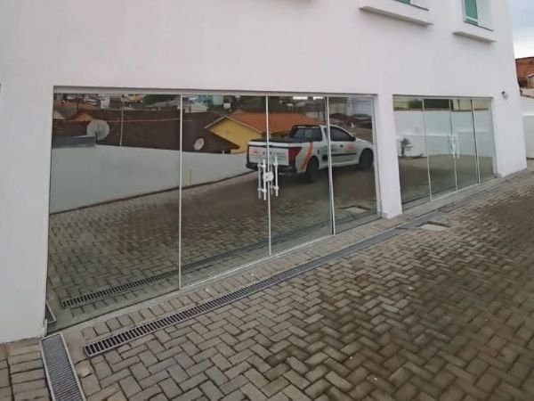 Controle a luminosidade com película para janelas
